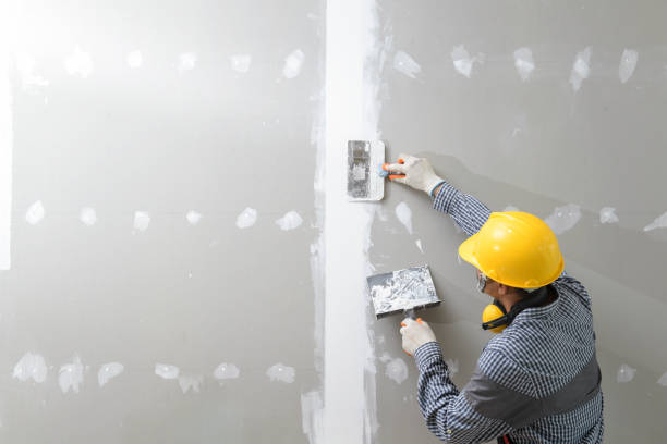 Best Biohazard Mold Removal  in Browns Point, WA