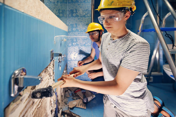 Best Attic Mold Removal  in Browns Point, WA